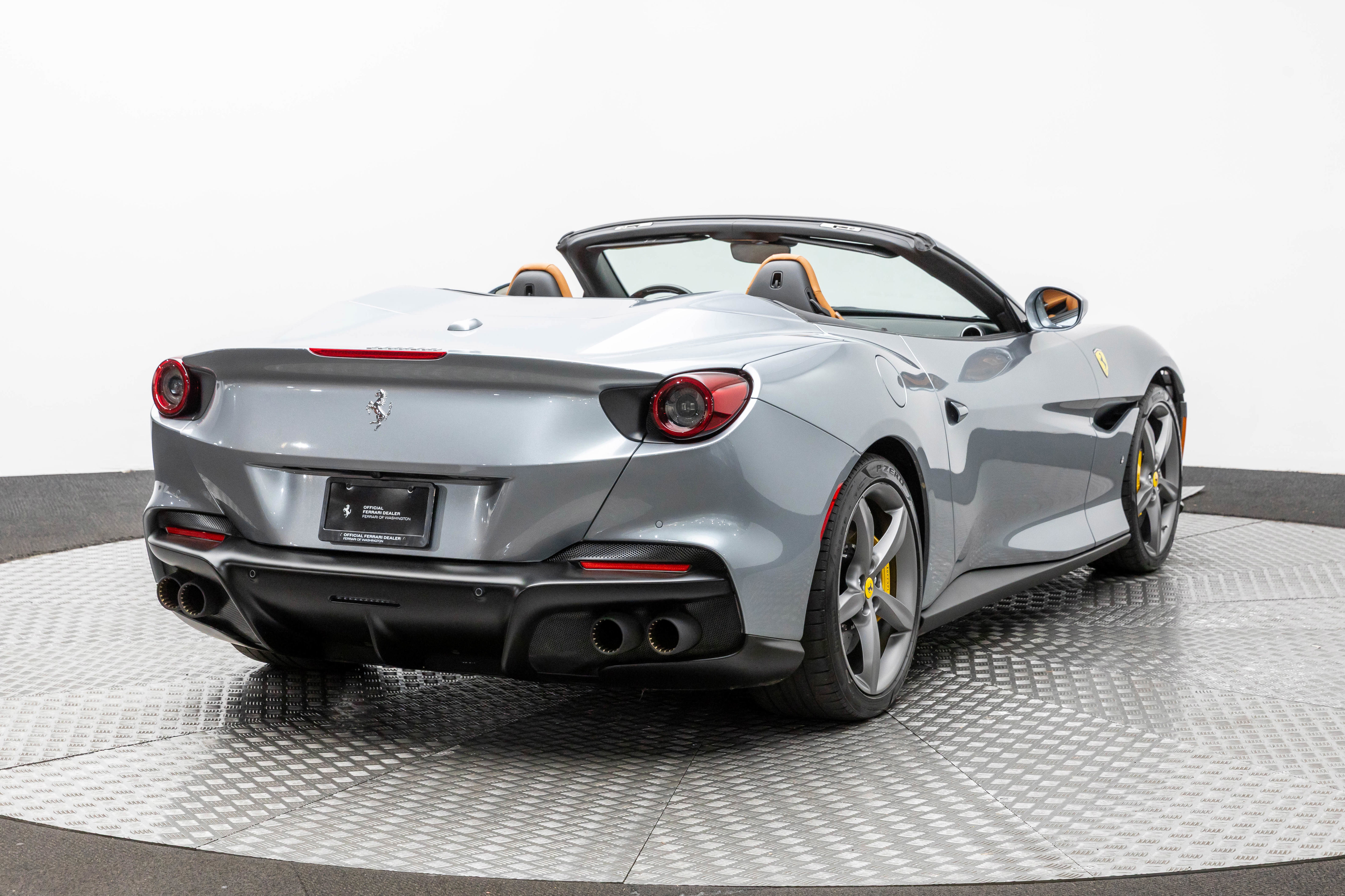 Certified 2022 Ferrari Portofino M image 7