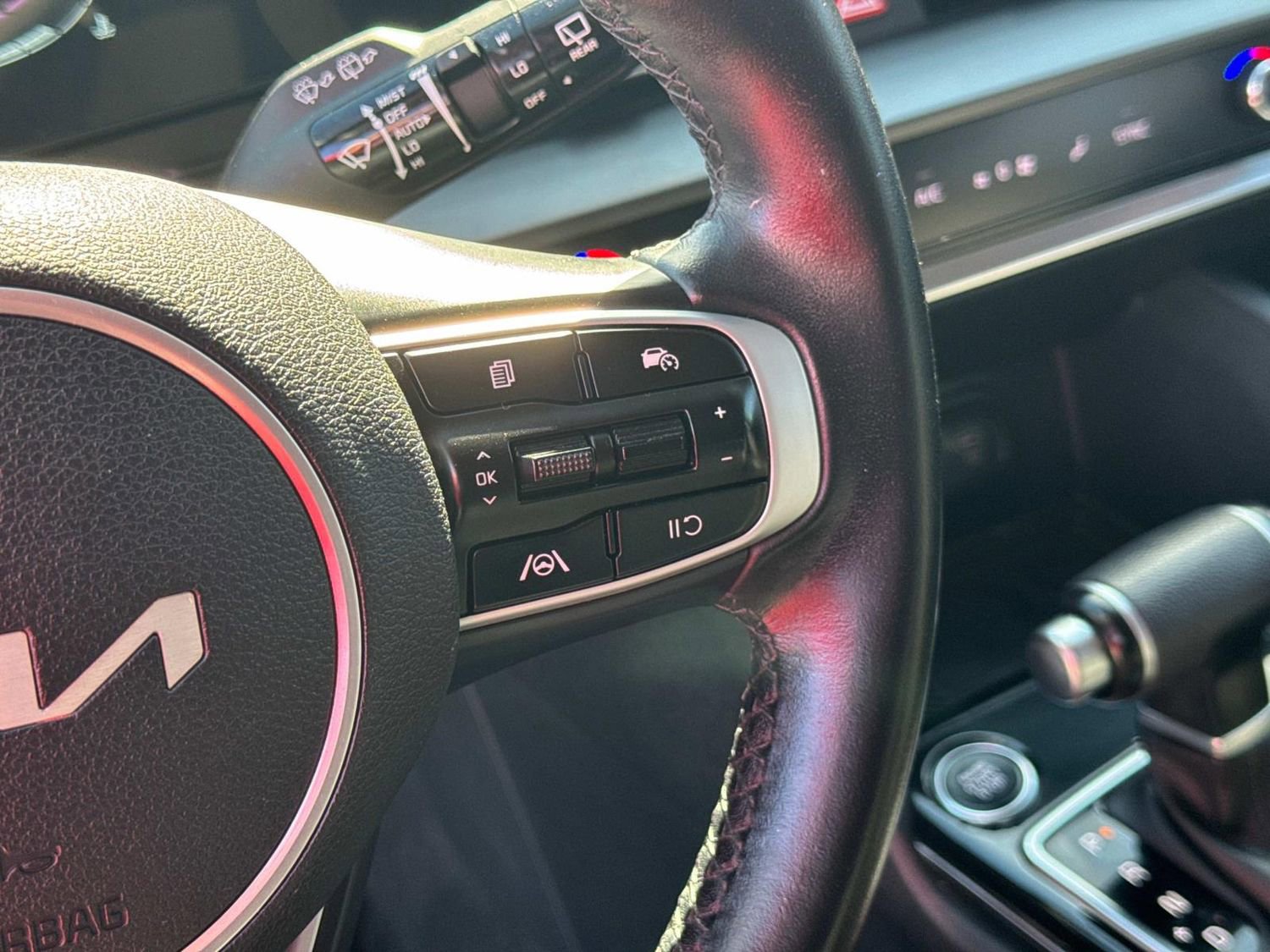 Used 2023 Kia Sportage EX image 29