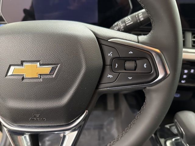Used 2024 Chevrolet Trax LT w/ Driver Confidence Package FWD image 28