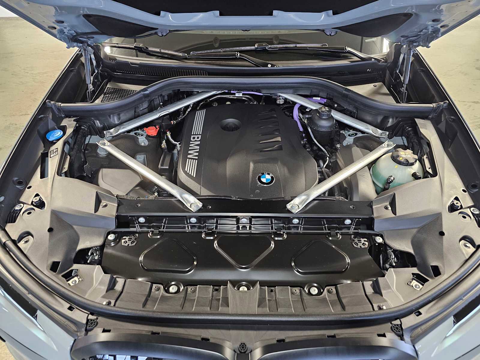 New 2026 BMW X7 xDrive40i w/ M Sport Package image 9