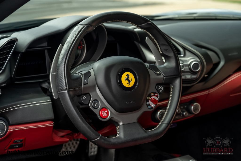 Used 2017 Ferrari 488 GTB RWD image 22