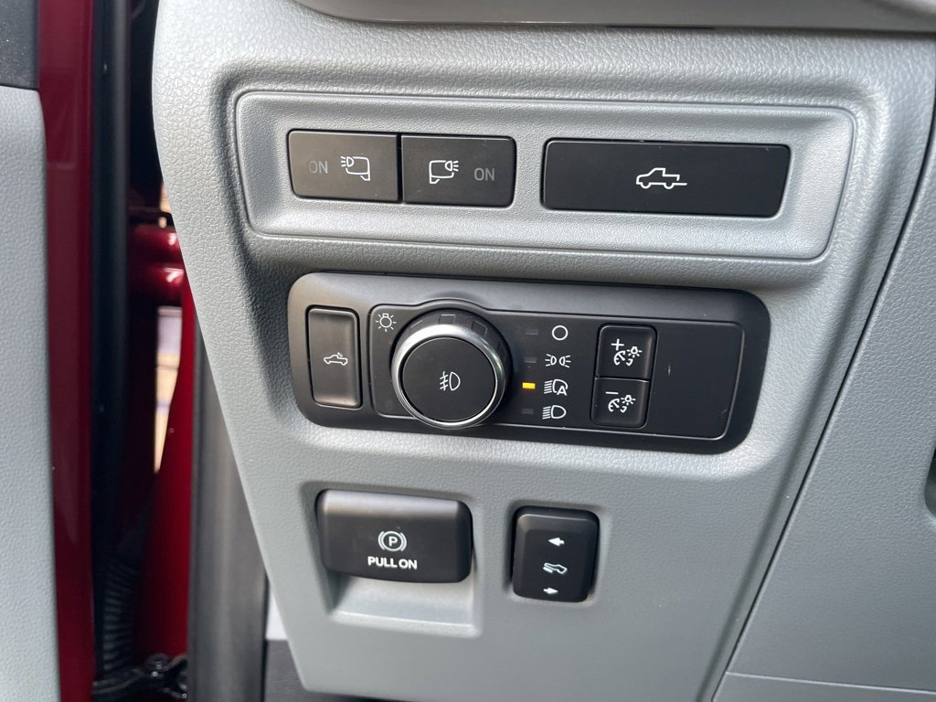 Certified 2021 Ford F150 XLT w/ Equipment Group 302A High image 14