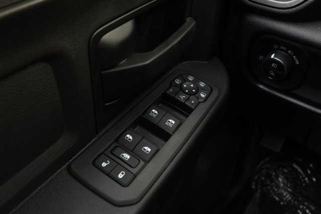 New 2026 RAM 2500 Warlock AWD/4WD image 21
