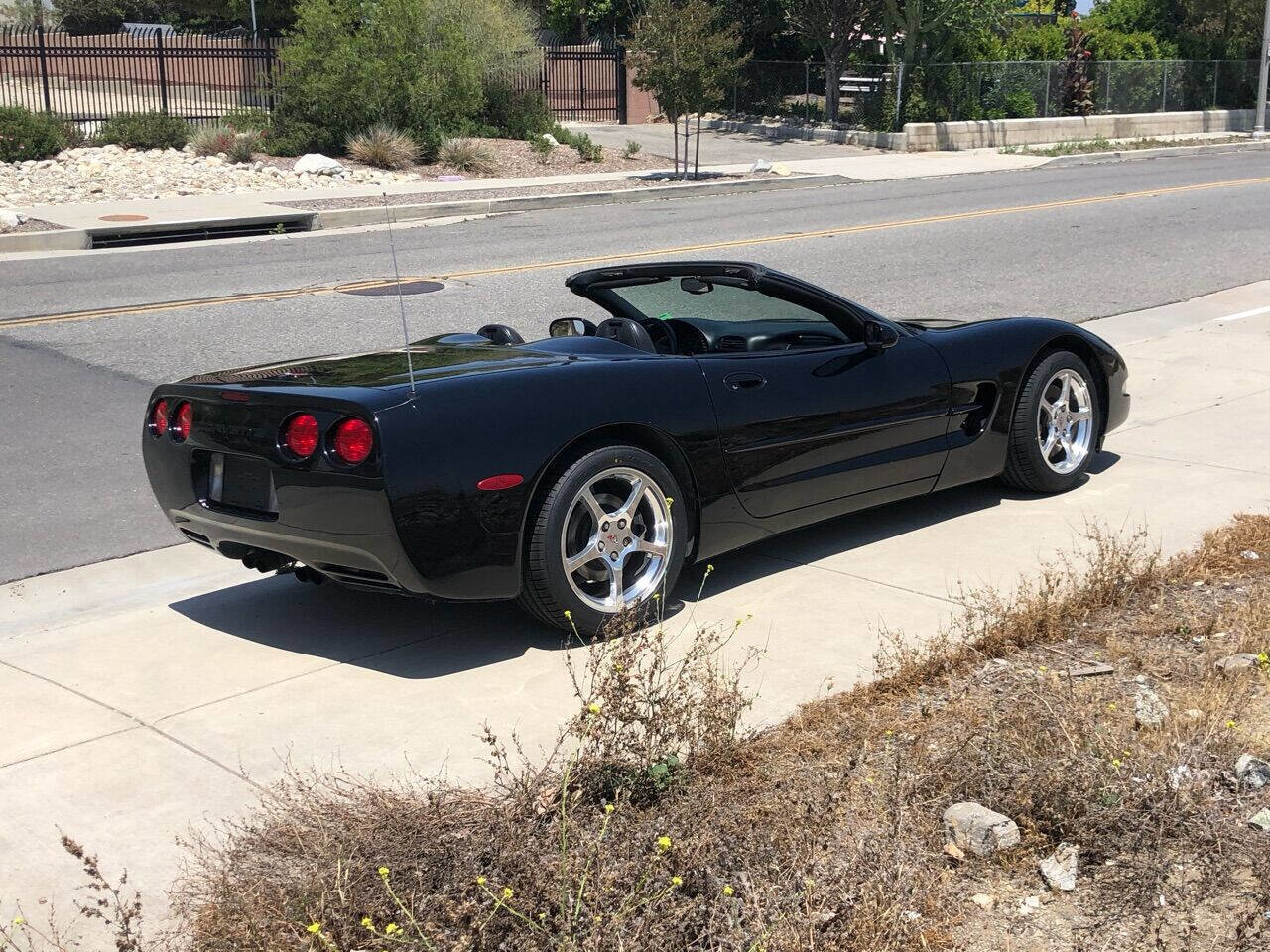Used 1999 Chevrolet Corvette Convertible image 19