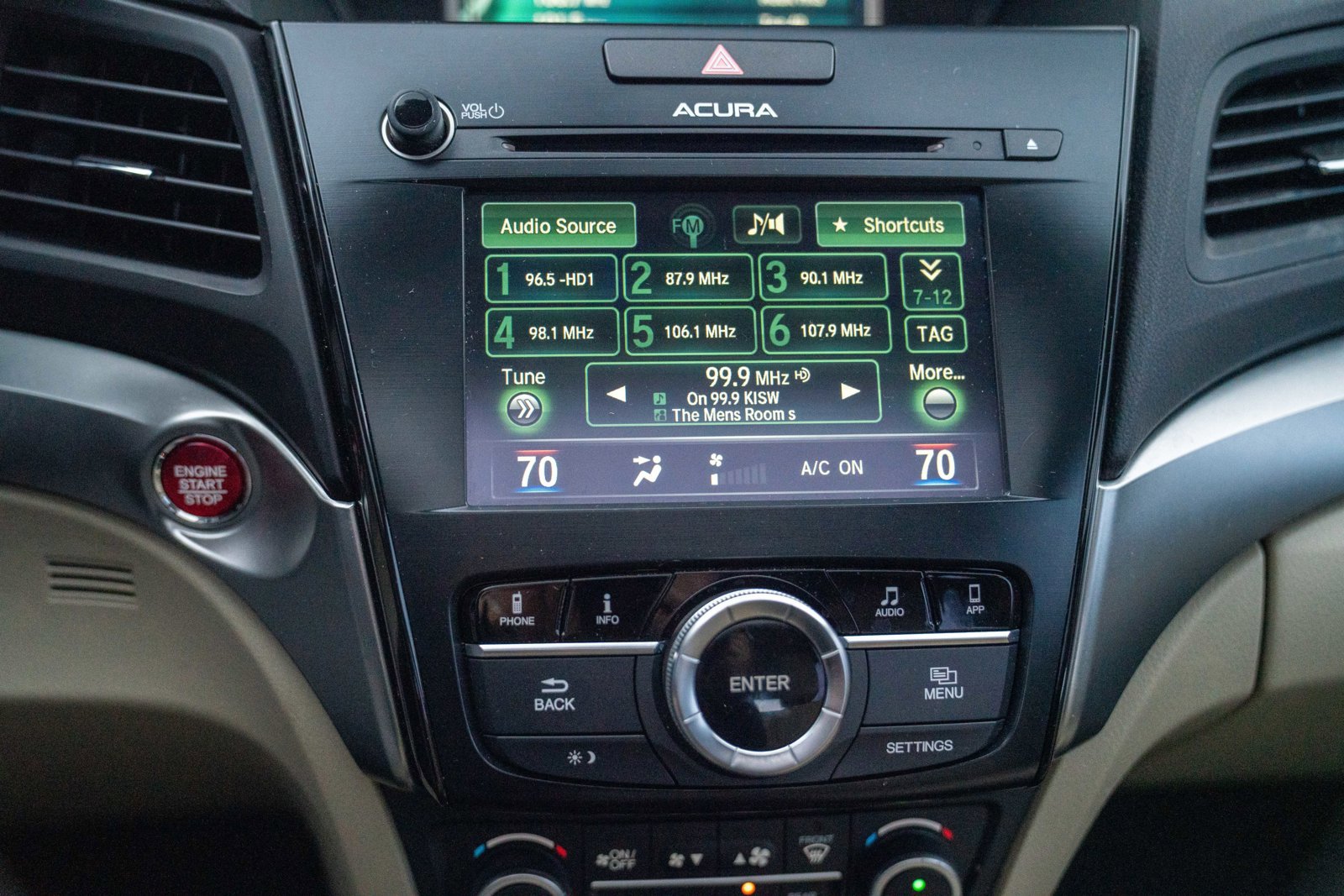 Used 2016 Acura ILX w/ Premium Package image 16