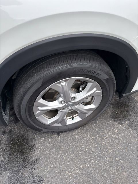 Used 2025 Honda HR-V LX image 40