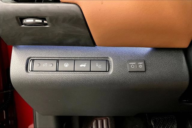 New 2026 Nissan Pathfinder Platinum AWD/4WD image 30