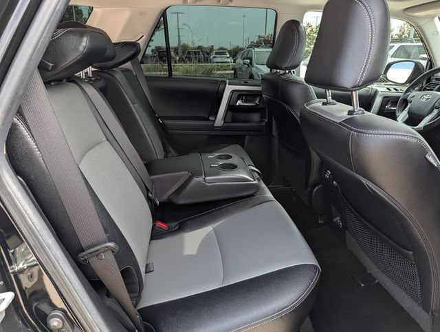 Certified 2023 Toyota 4Runner SR5 Premium w/ Moonroof Package AWD/4WD image 31