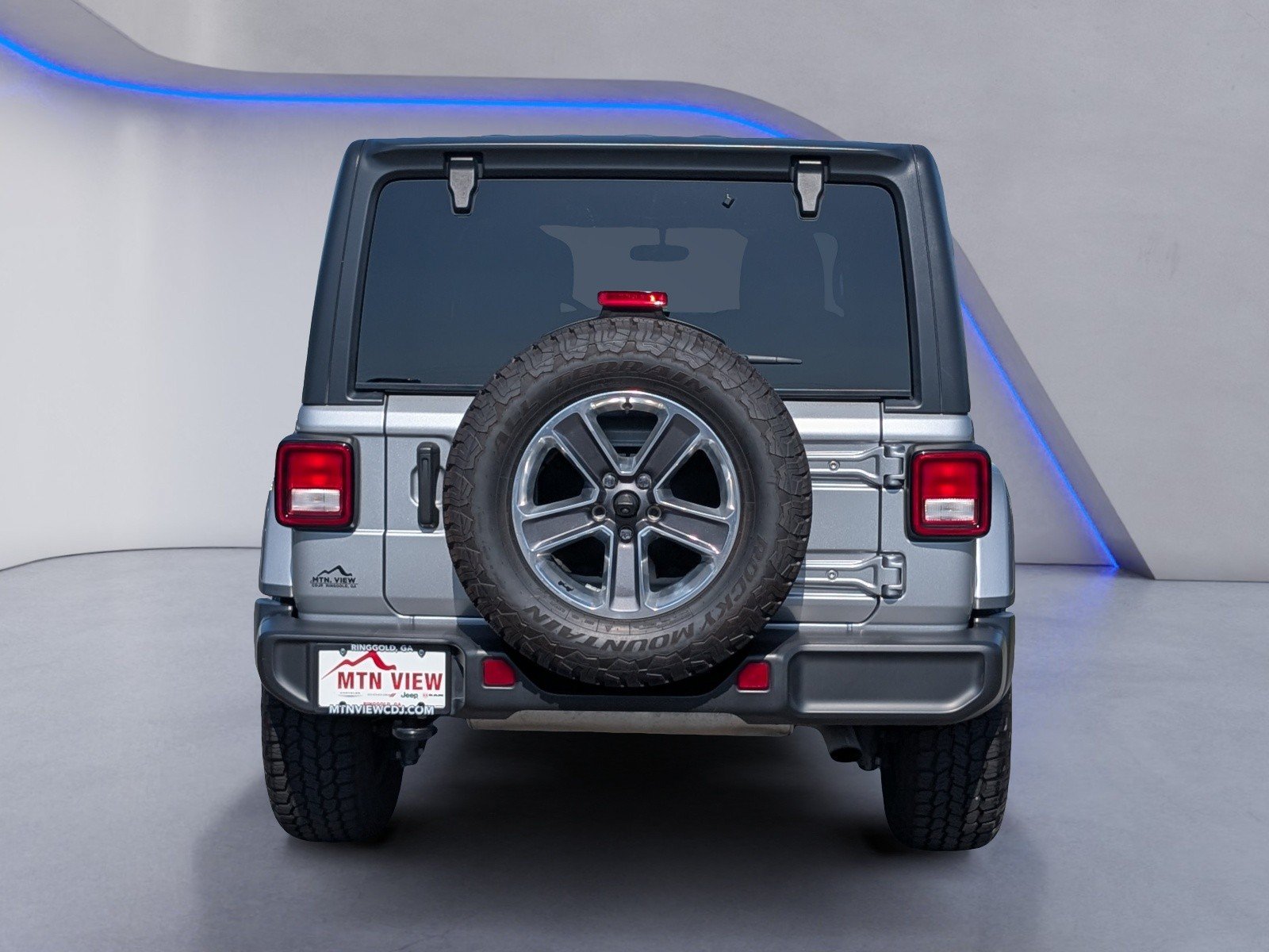 Used 2021 Jeep Wrangler Unlimited Sahara AWD/4WD image 8