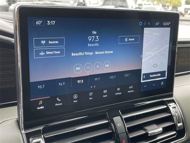 Used 2024 Lincoln Navigator L Black Label image 20