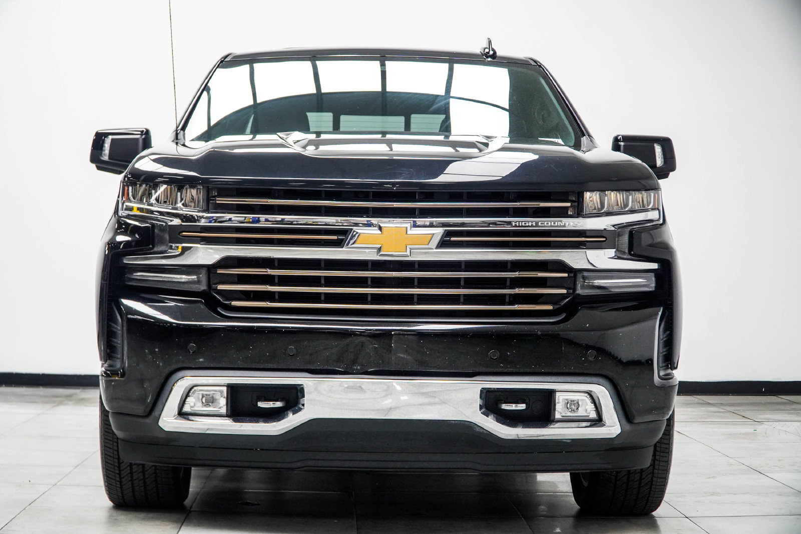 Used 2021 Chevrolet Silverado 1500 High Country AWD/4WD image 8