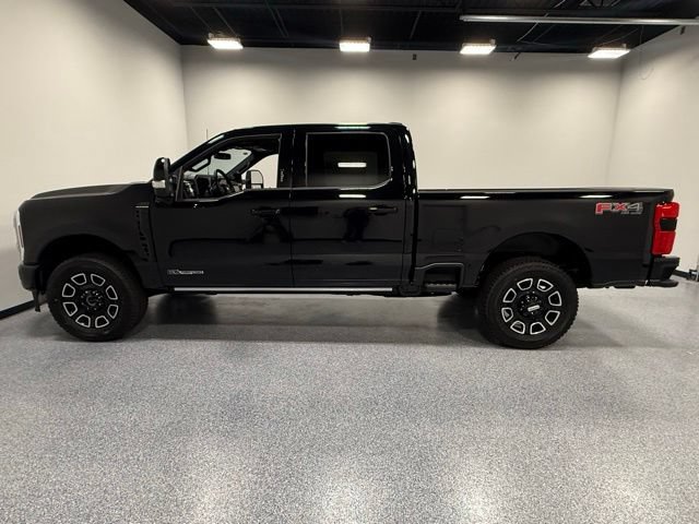 New 2026 Ford F250 Platinum w/ FX4 Off-Road Package AWD/4WD image 8
