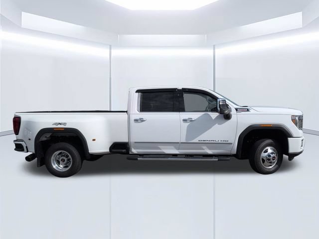 Used 2022 GMC Sierra 3500 Denali w/ Denali Ultimate Package AWD/4WD image 4
