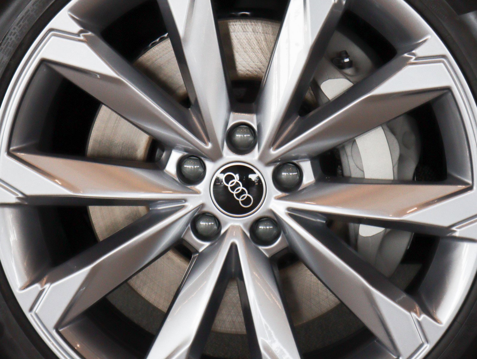 New 2025 Audi A6 Premium Plus image 7