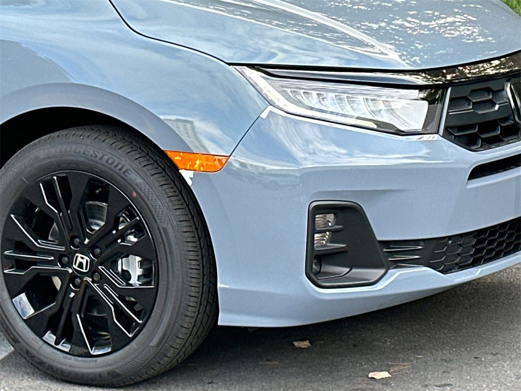 New 2026 Honda Odyssey Sport-L image 4