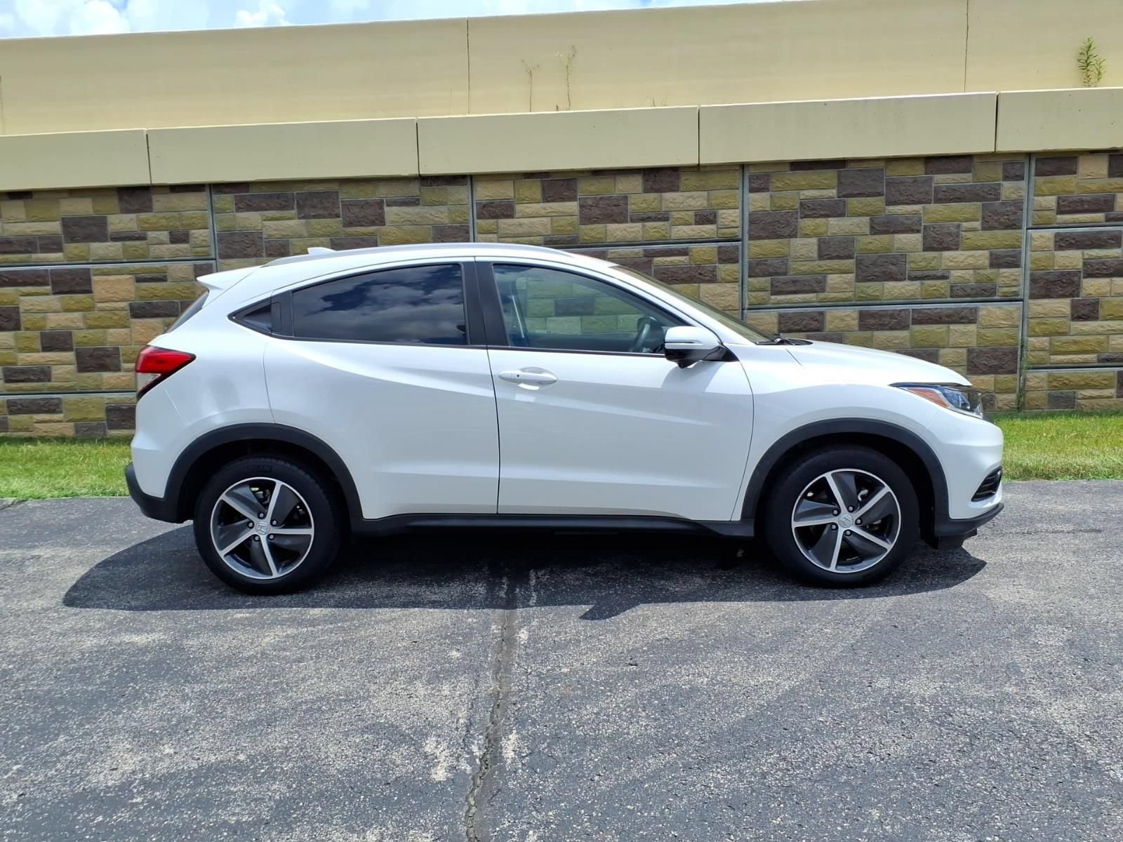 Used 2022 Honda HR-V EX image 11