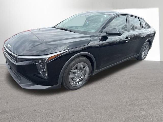 Used 2025 Kia K4 LX image 1