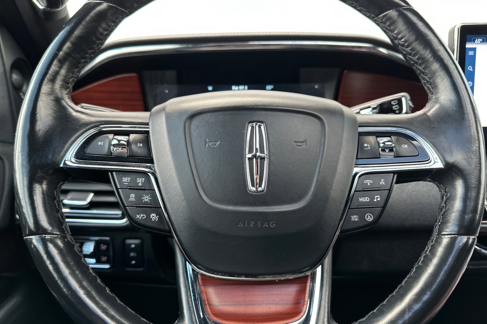 Used 2022 Lincoln Navigator Reserve image 37