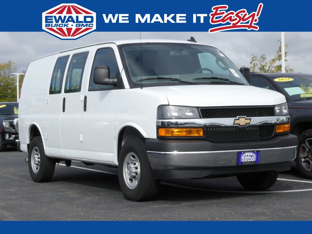 Used 2024 Chevrolet Express 2500 w/ Driver Convenience Package image 1