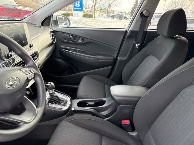 Used 2023 Hyundai Kona SEL w/ Cargo Package image 13