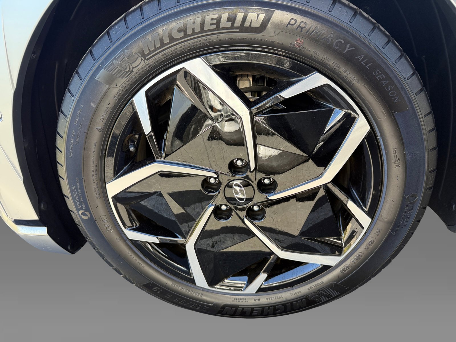 Certified 2024 Hyundai Ioniq 5 Limited RWD image 9