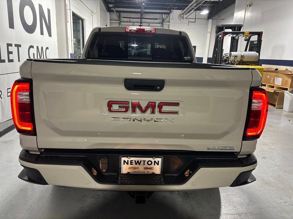 New 2026 GMC Canyon Elevation w/ Convenience Package RWD image 31