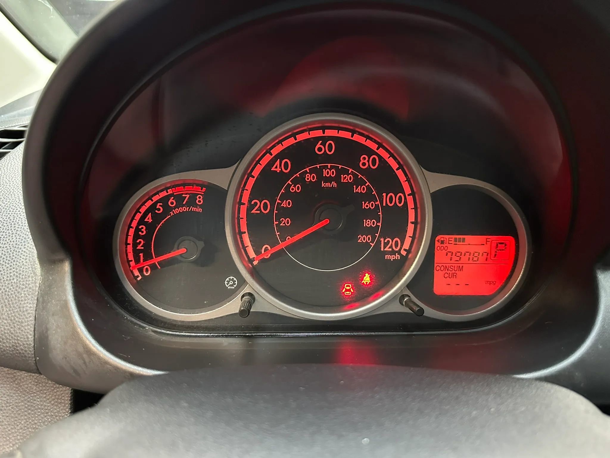 Used 2013 MAZDA MAZDA2 Touring FWD image 13