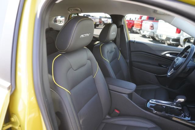 Used 2024 Chevrolet Trax ACTIV w/ Driver Confidence Package image 19