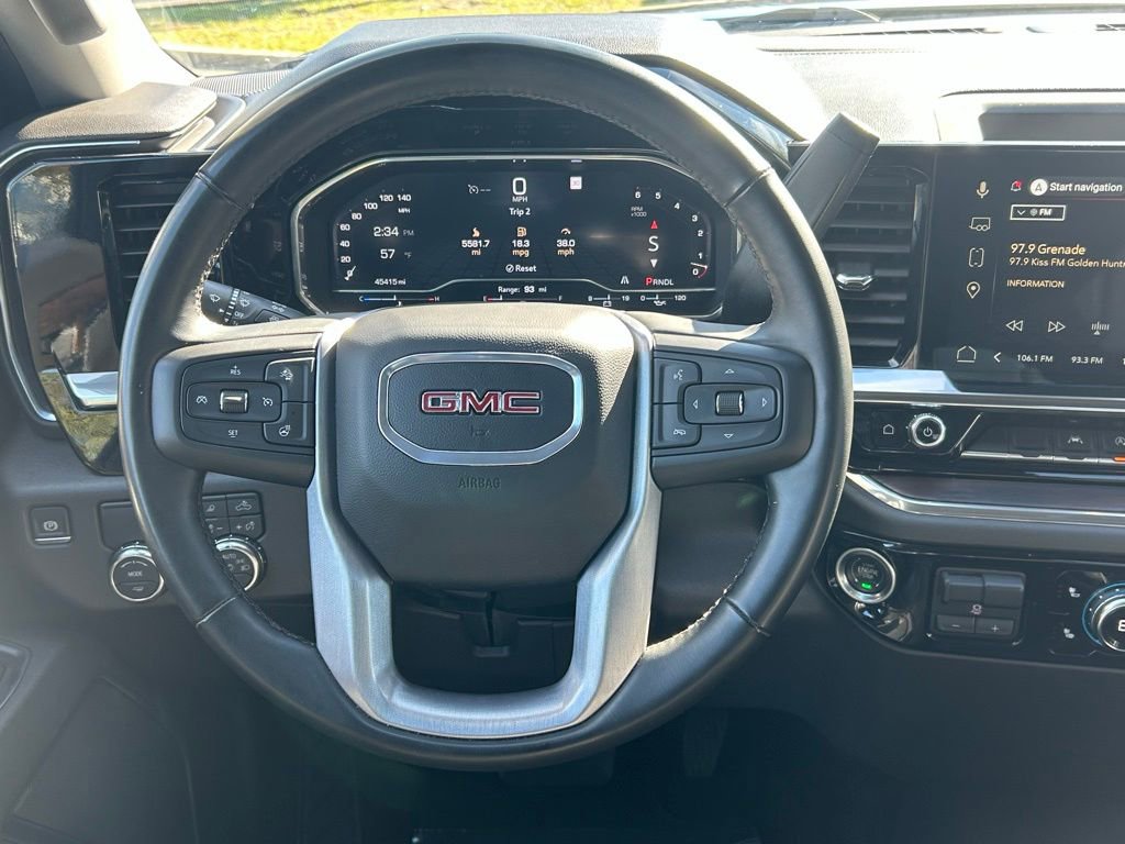 Used 2025 GMC Sierra 1500 SLT image 18