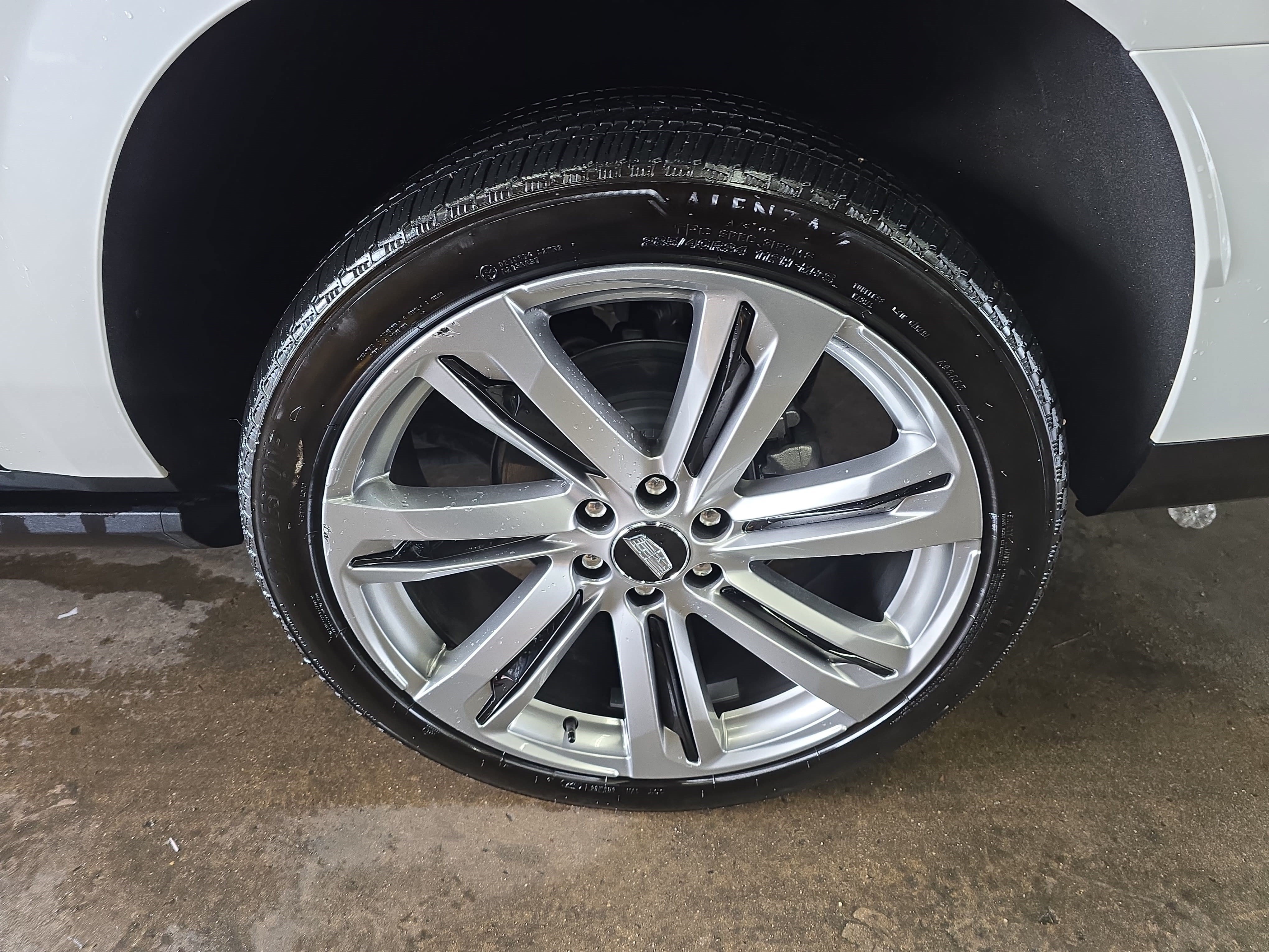 Certified 2025 Cadillac Escalade ESV Sport Platinum AWD/4WD image 29