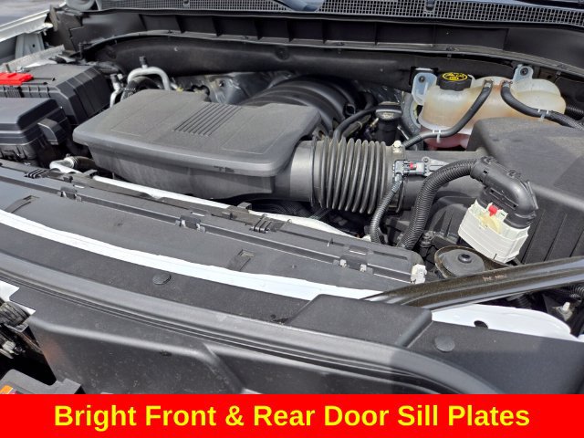 Used 2024 Chevrolet Tahoe Premier AWD/4WD image 23