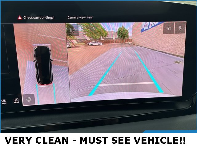 Used 2025 Audi Q6 e-tron Premium Plus image 10