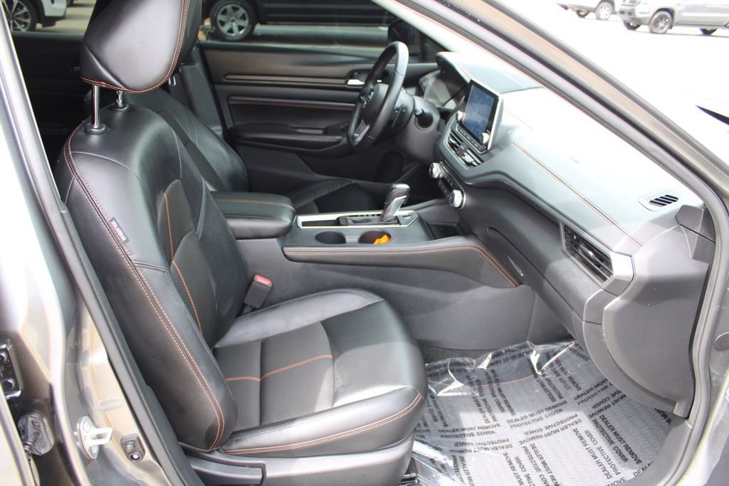 Used 2020 Nissan Altima 2.5 SR image 19