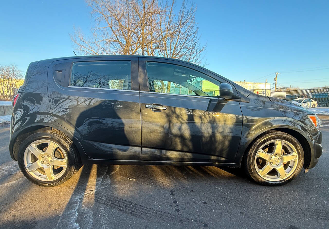 Used 2015 Chevrolet Sonic LTZ image 5