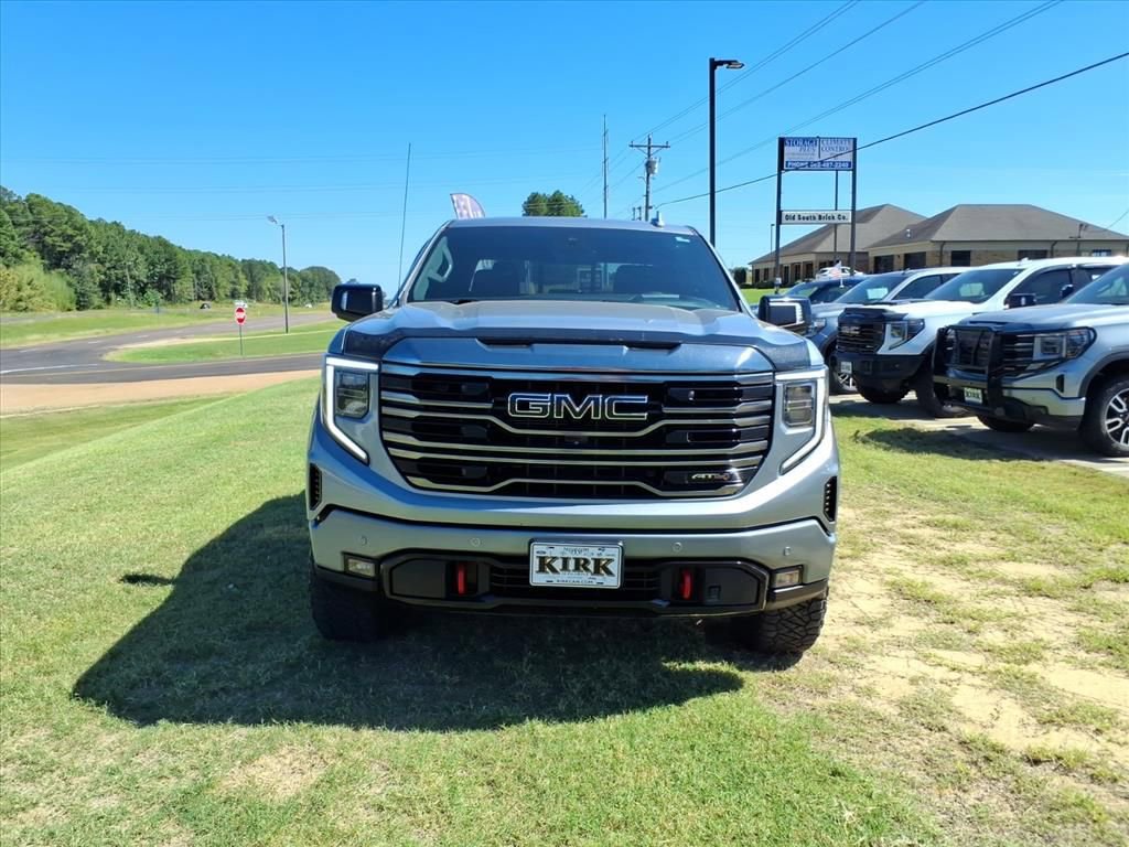 Used 2023 GMC Sierra 1500 AT4 w/ AT4 Premium Package image 8