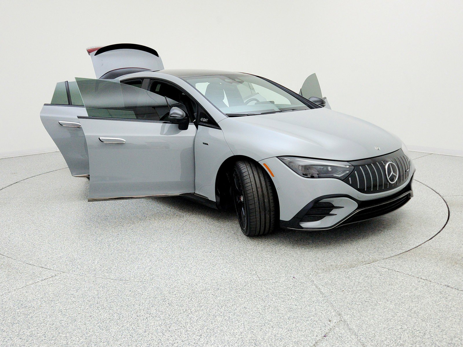 Used 2023 Mercedes-Benz EQE AMG 4MATIC Sedan image 10