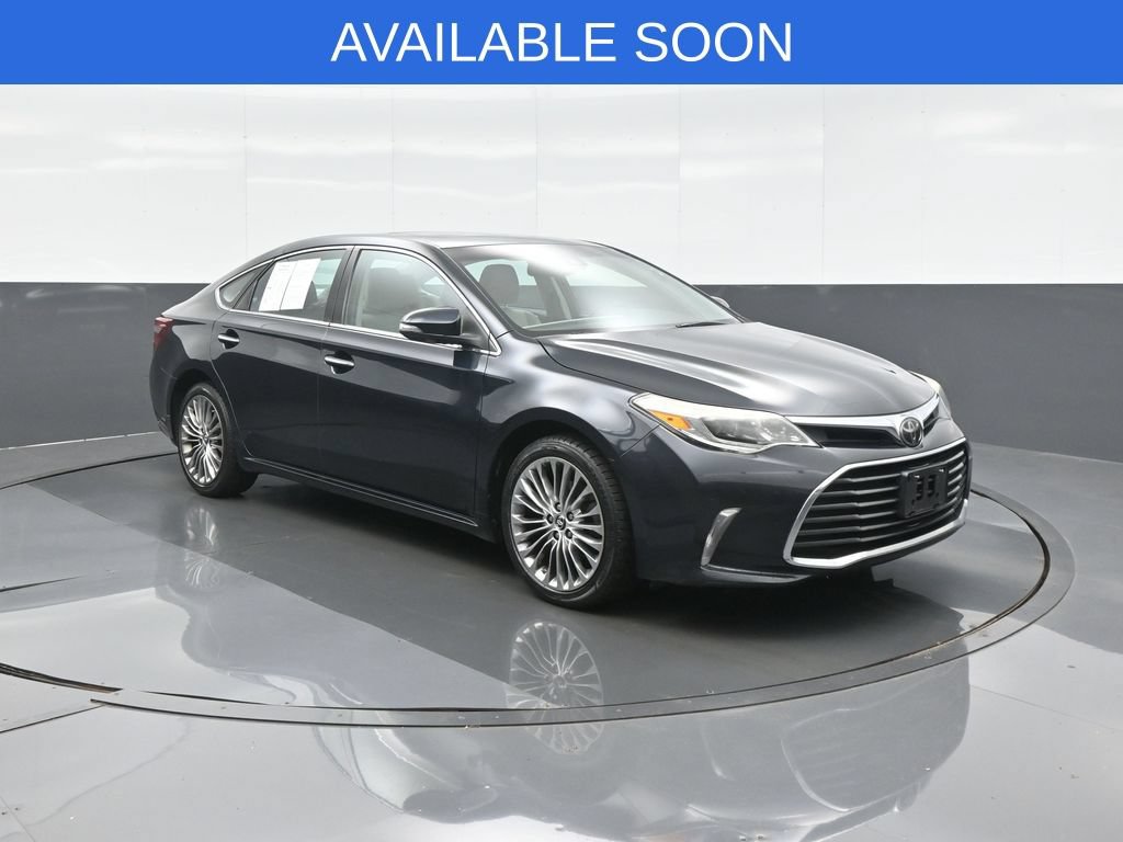 Used 2016 Toyota Avalon Limited w/ Toyota Safety Sense Package FWD image 1