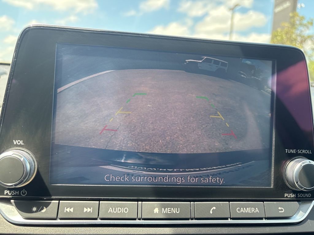 Used 2024 Nissan Altima 2.5 SR FWD image 21