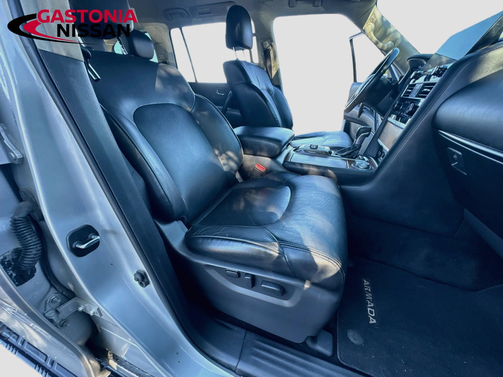 Used 2023 Nissan Armada SL AWD/4WD image 37
