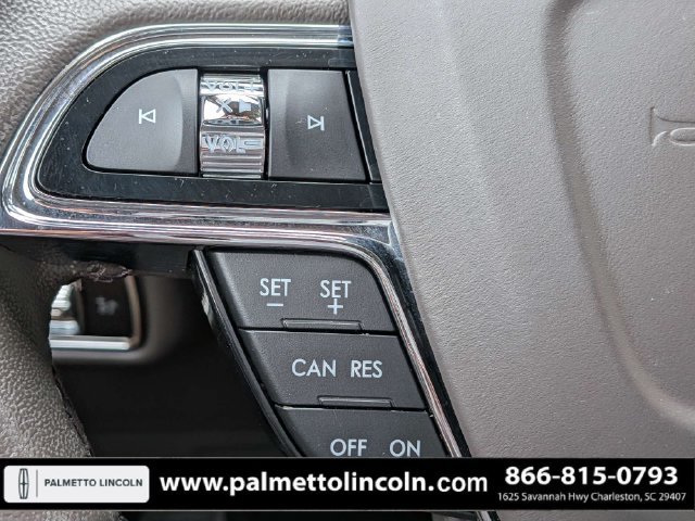 Certified 2023 Lincoln Nautilus FWD w/ Premium Package image 25