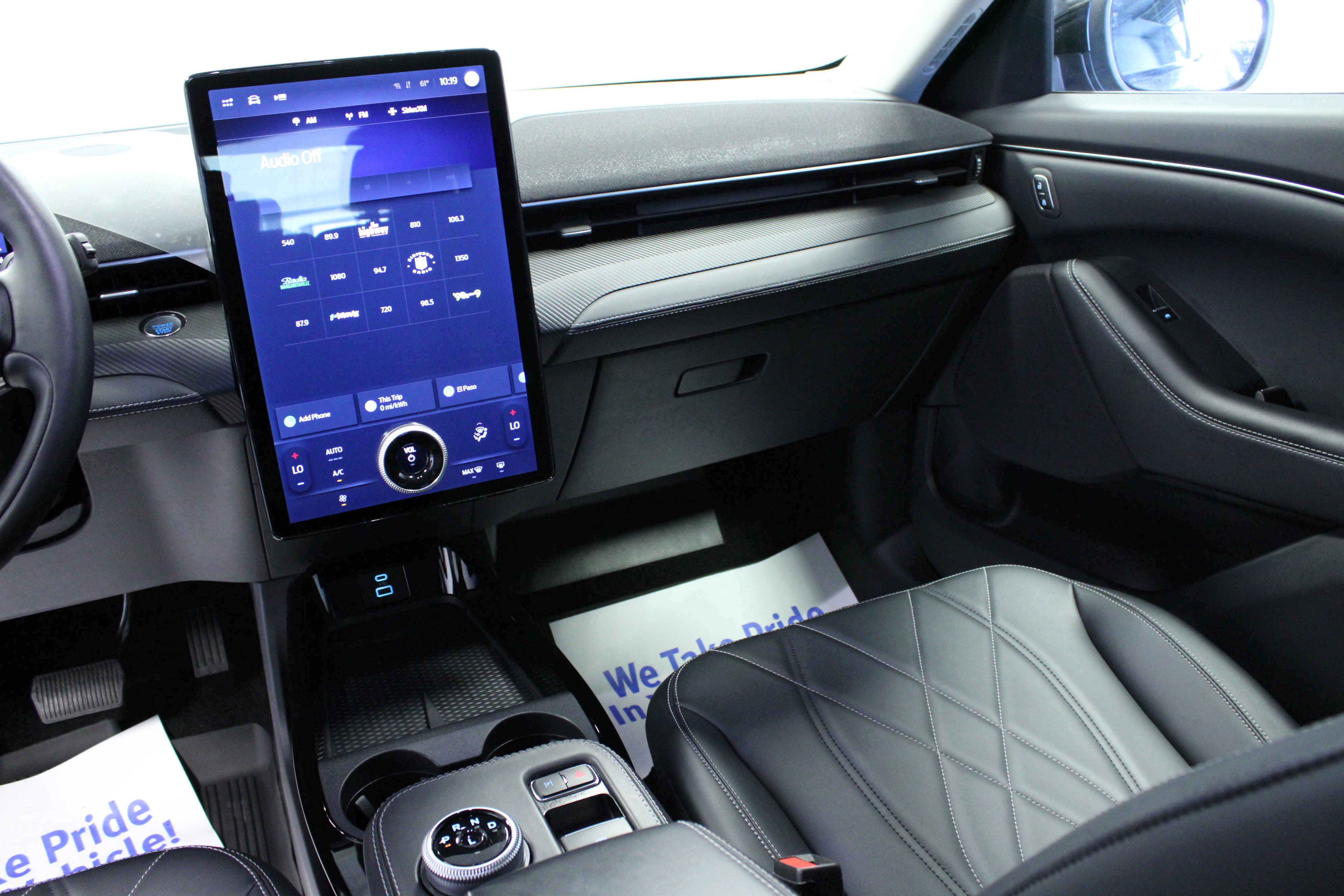 Used 2024 Ford Mustang Mach-E Select image 19