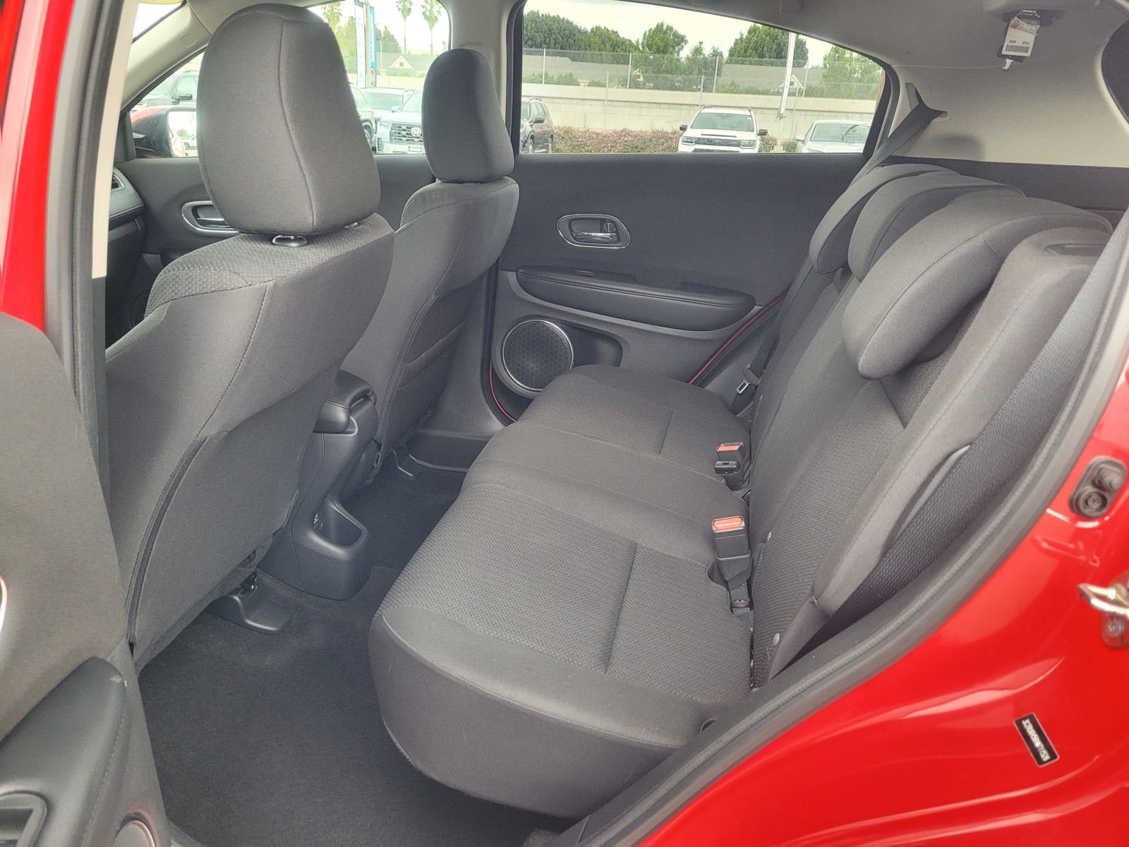 Used 2017 Honda HR-V EX image 11