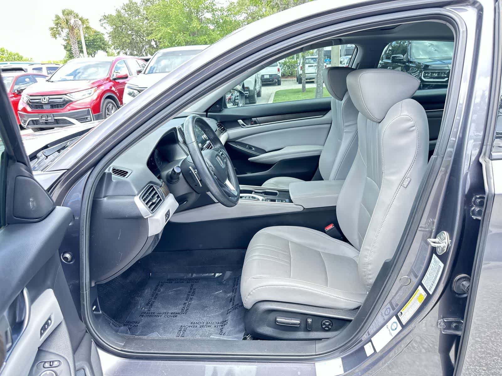 Used 2018 Honda Accord EX-L image 2