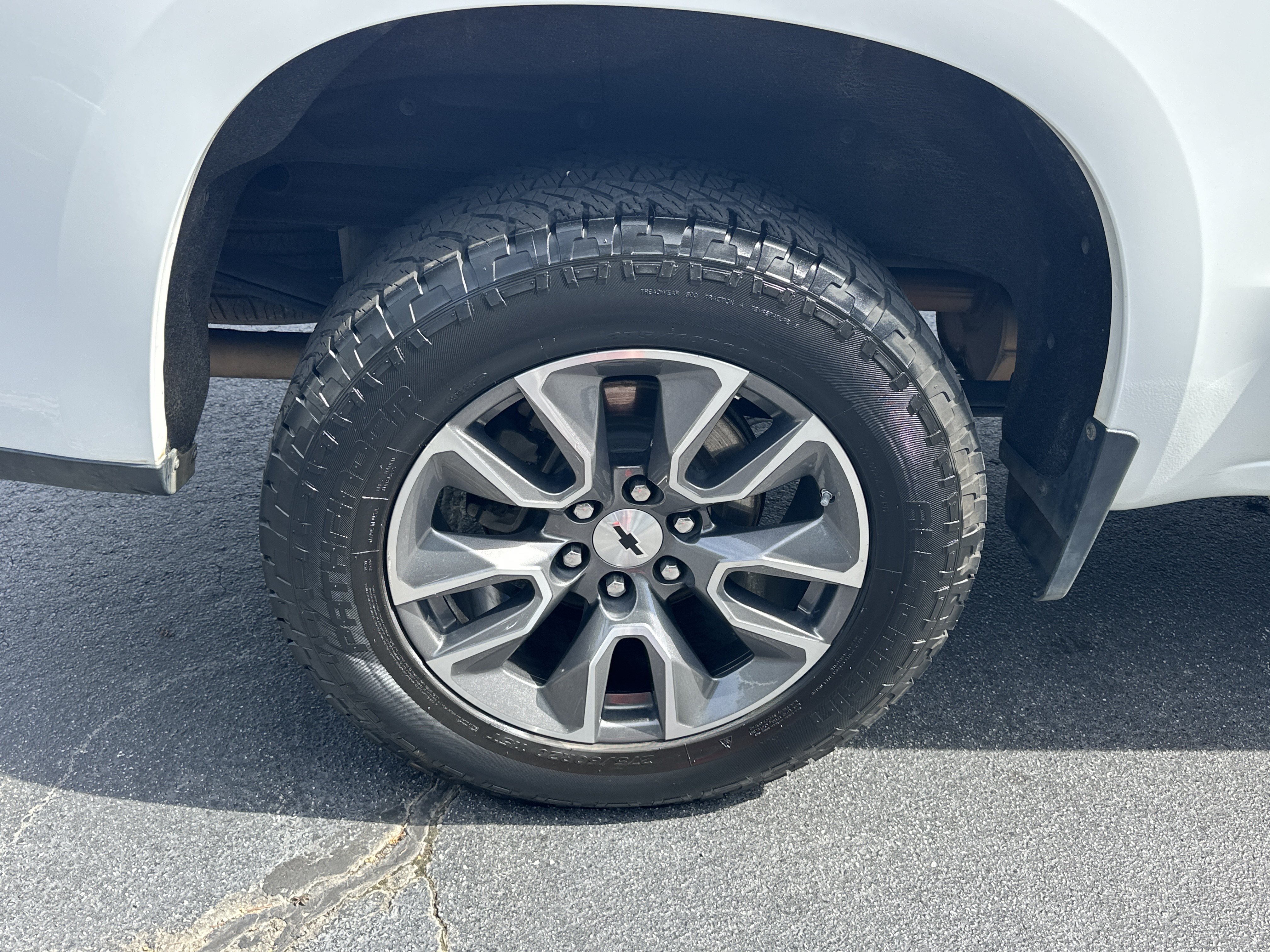 Used 2019 Chevrolet Silverado 1500 RST AWD/4WD image 19
