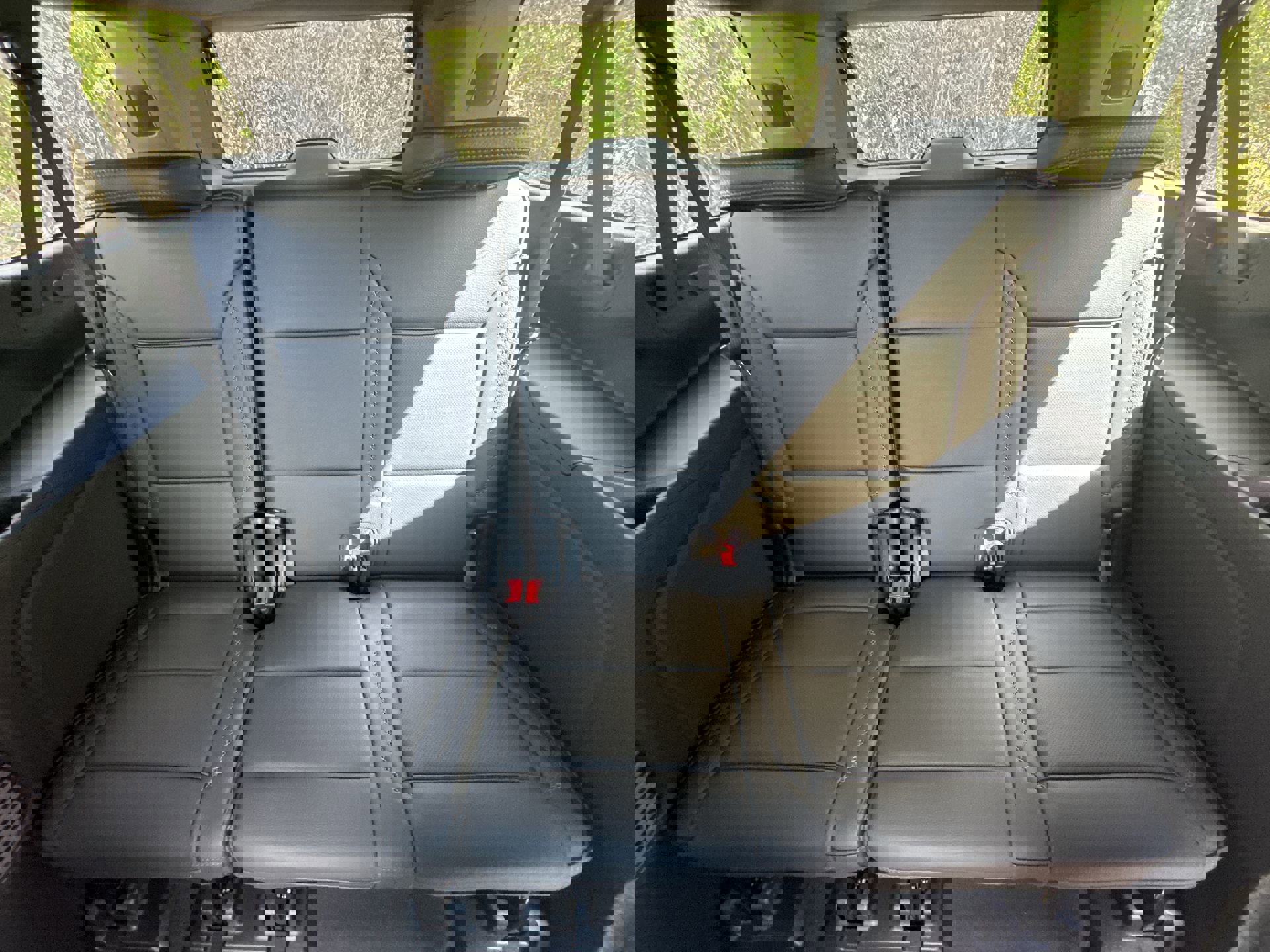 New 2026 GMC Yukon XL Denali w/ Sun & Power Step Package image 26