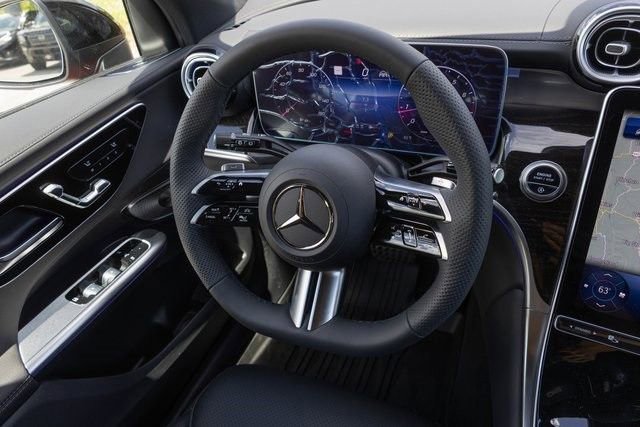 Certified 2025 Mercedes-Benz GLC 300 4MATIC image 24