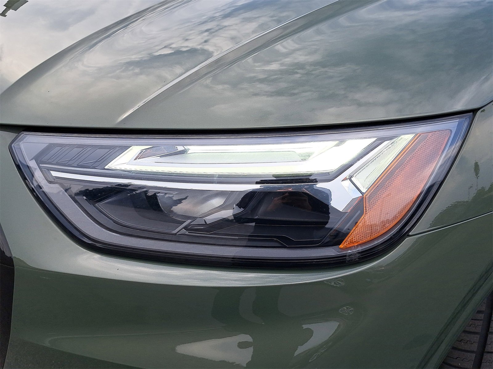 Used 2023 Audi Q5 e Premium Plus w/ Premium Plus Package image 35