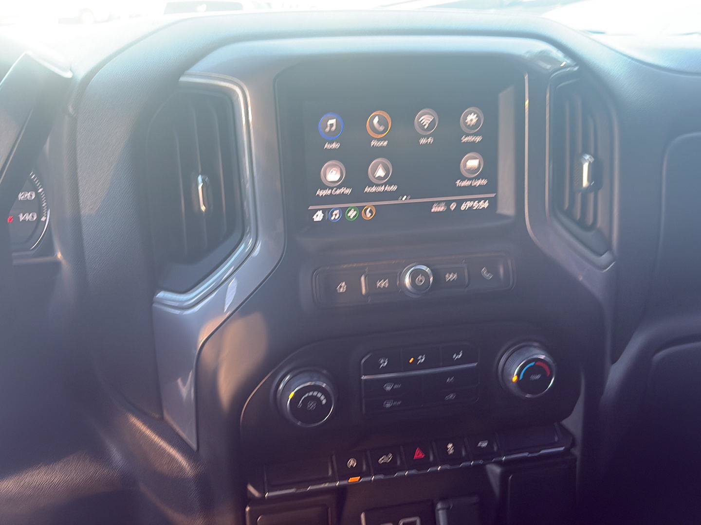 Used 2022 Chevrolet Silverado 1500 Custom RWD image 18