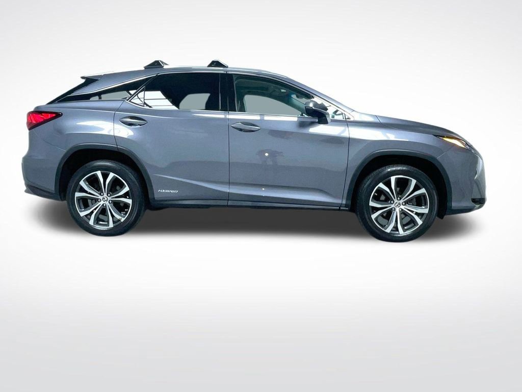 Used 2018 Lexus RX 450h AWD image 2