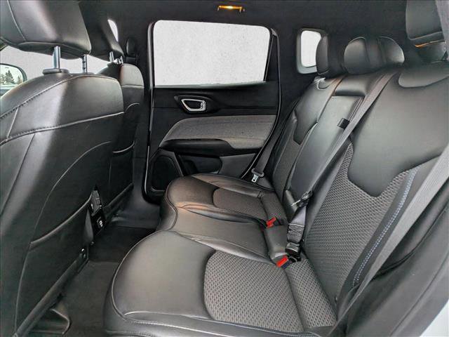Used 2024 Jeep Compass Latitude image 18